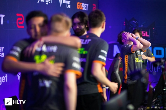 永劫无间双刀冠军皮肤即将上线，引爆游戏热潮